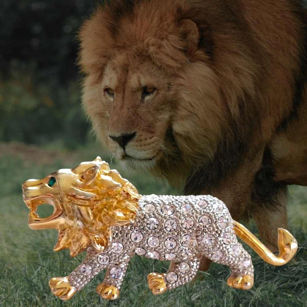 Vintage Gold Swarovski Crystal Lion Brooch with Emerald Green Eyes